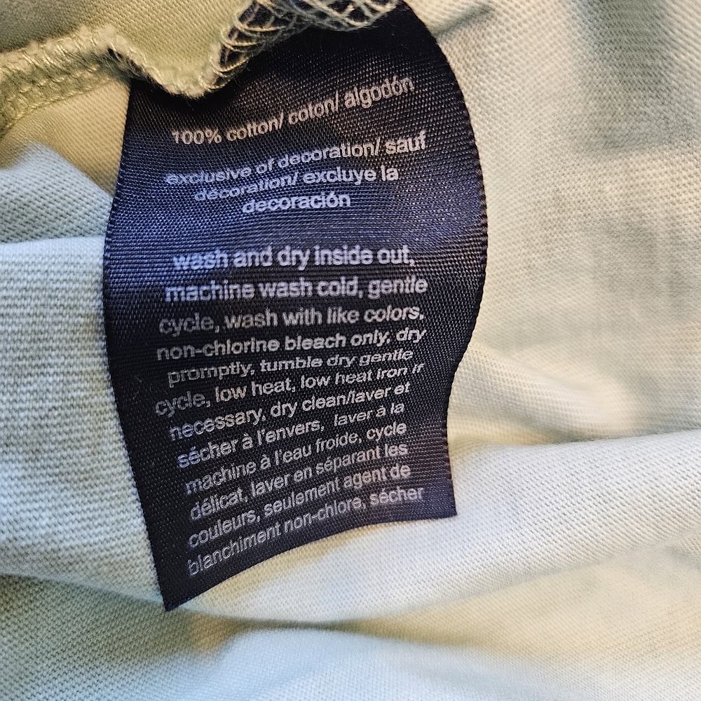 Tommy Hilfiger Mint Green Tee With Heart Emblem - Picture 8 of 11